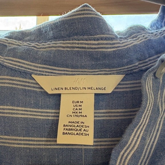 H&M Blue and White Vertical Stripe Button-Down Shirt - Picture 2 of 8